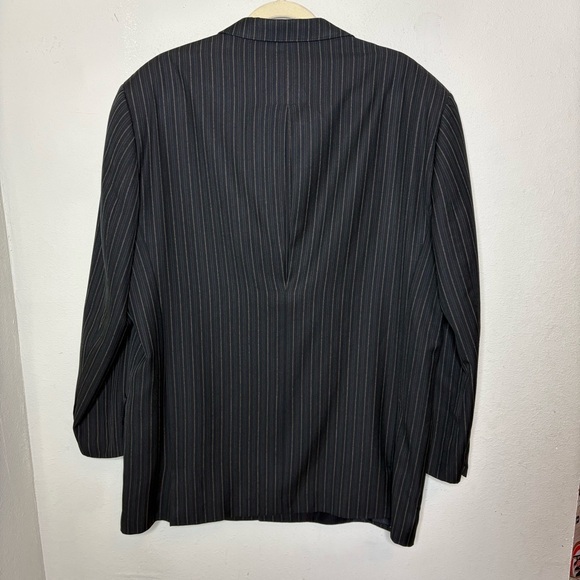 Giorgio Ferraro Classic Black Pinstripe Men's Blazer Size 44R - Picture 4 of 7